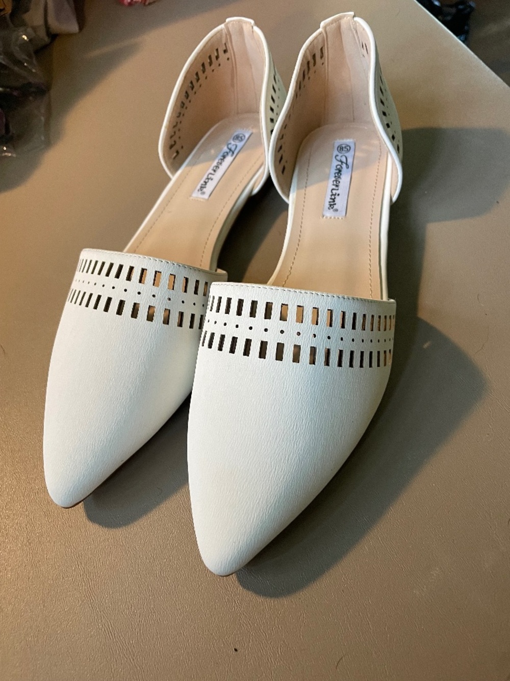 Slightly off-white summer flats - size 8.5